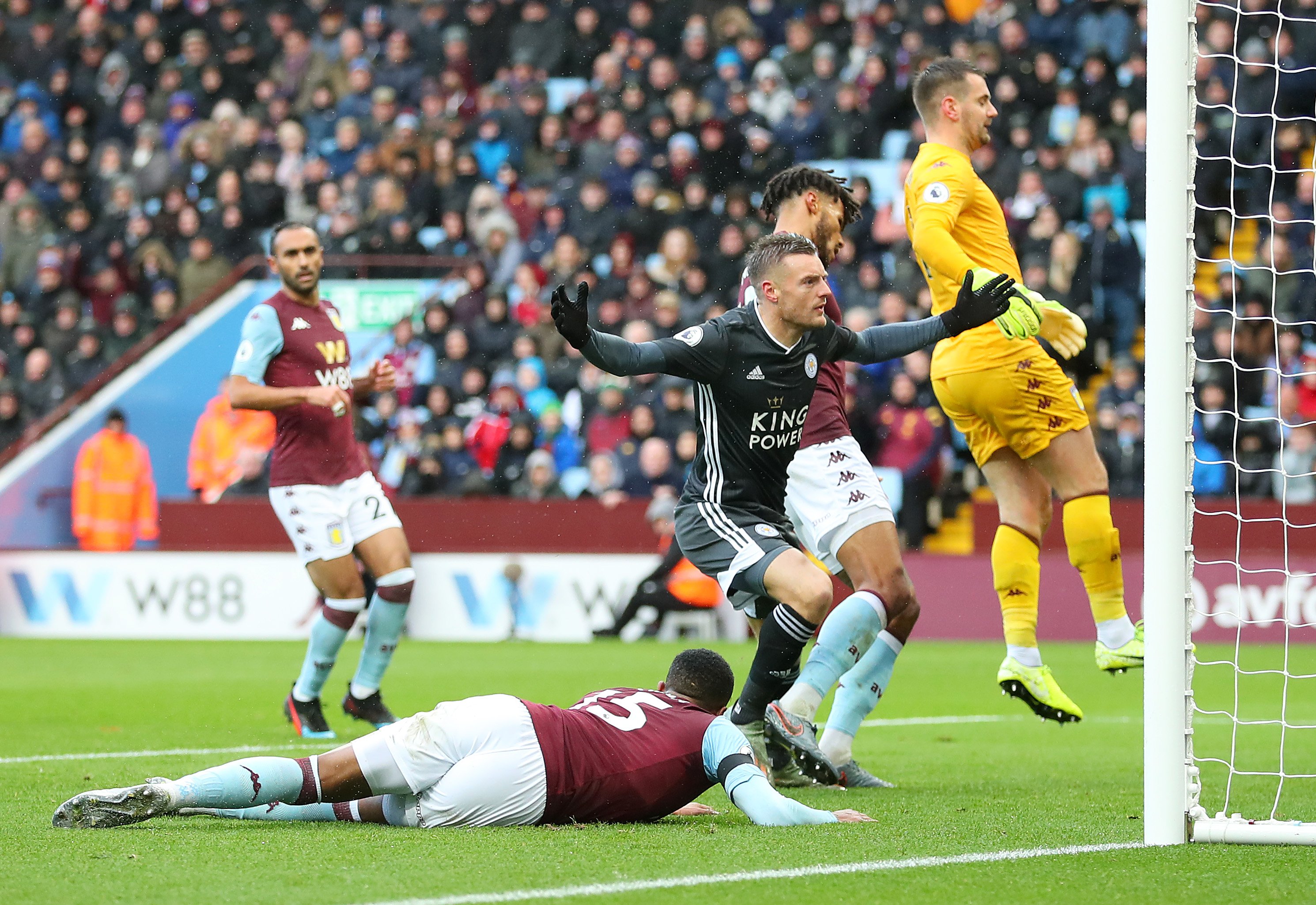 渐被外界誉 渐被外界誉