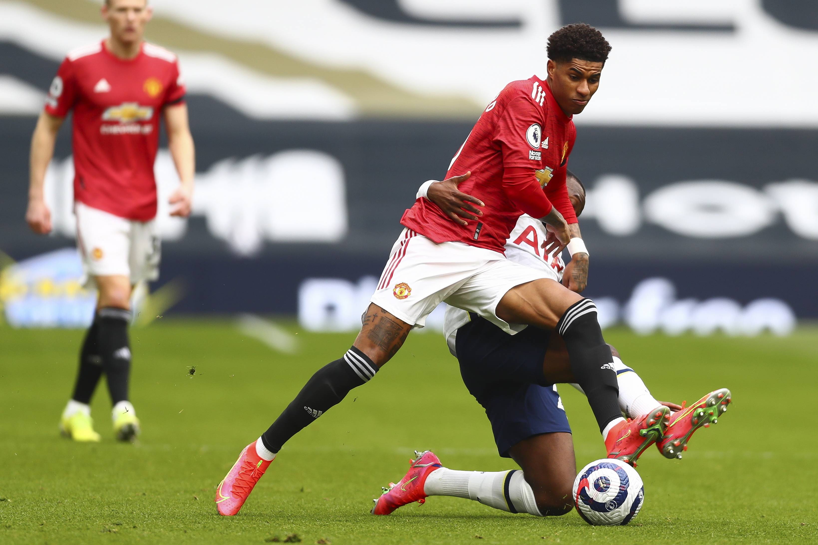 冠资格争夺 冠资格争夺